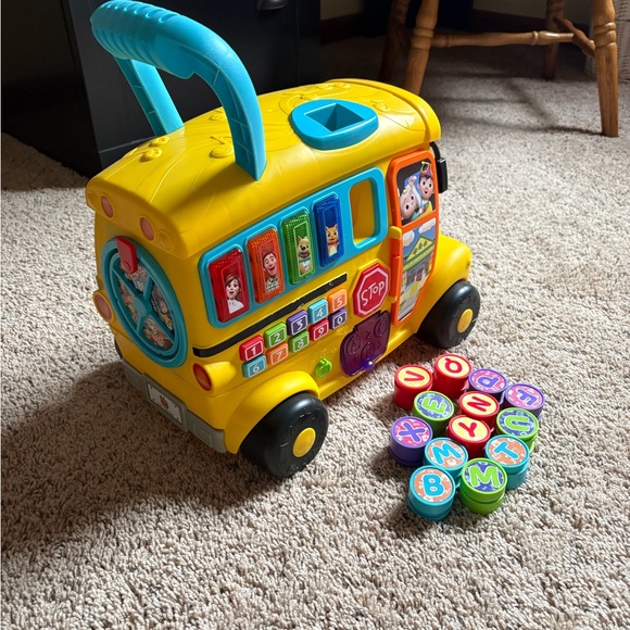 Cocomelon Yellow School Bus Toy with Alphabet Blocks - Picture 2 of 2